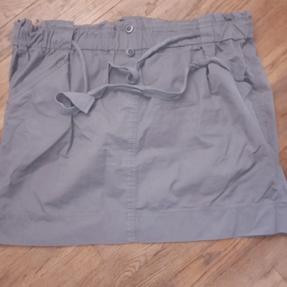 Women's Old Navy Army Green Cargo Skirt XL
